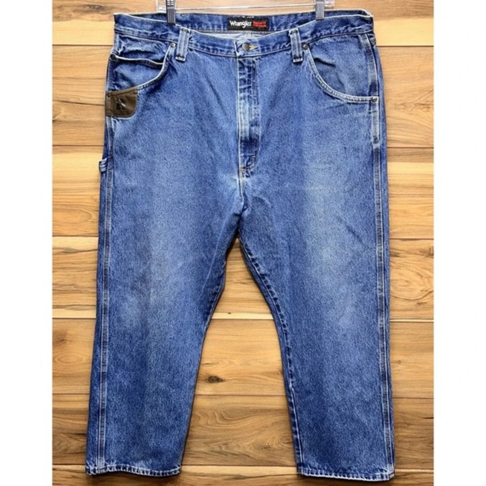Wrangler Jeans Men's 42 X 30 Blue 100% Cotton 5 Pockets Straight Leg Zip Fly‎